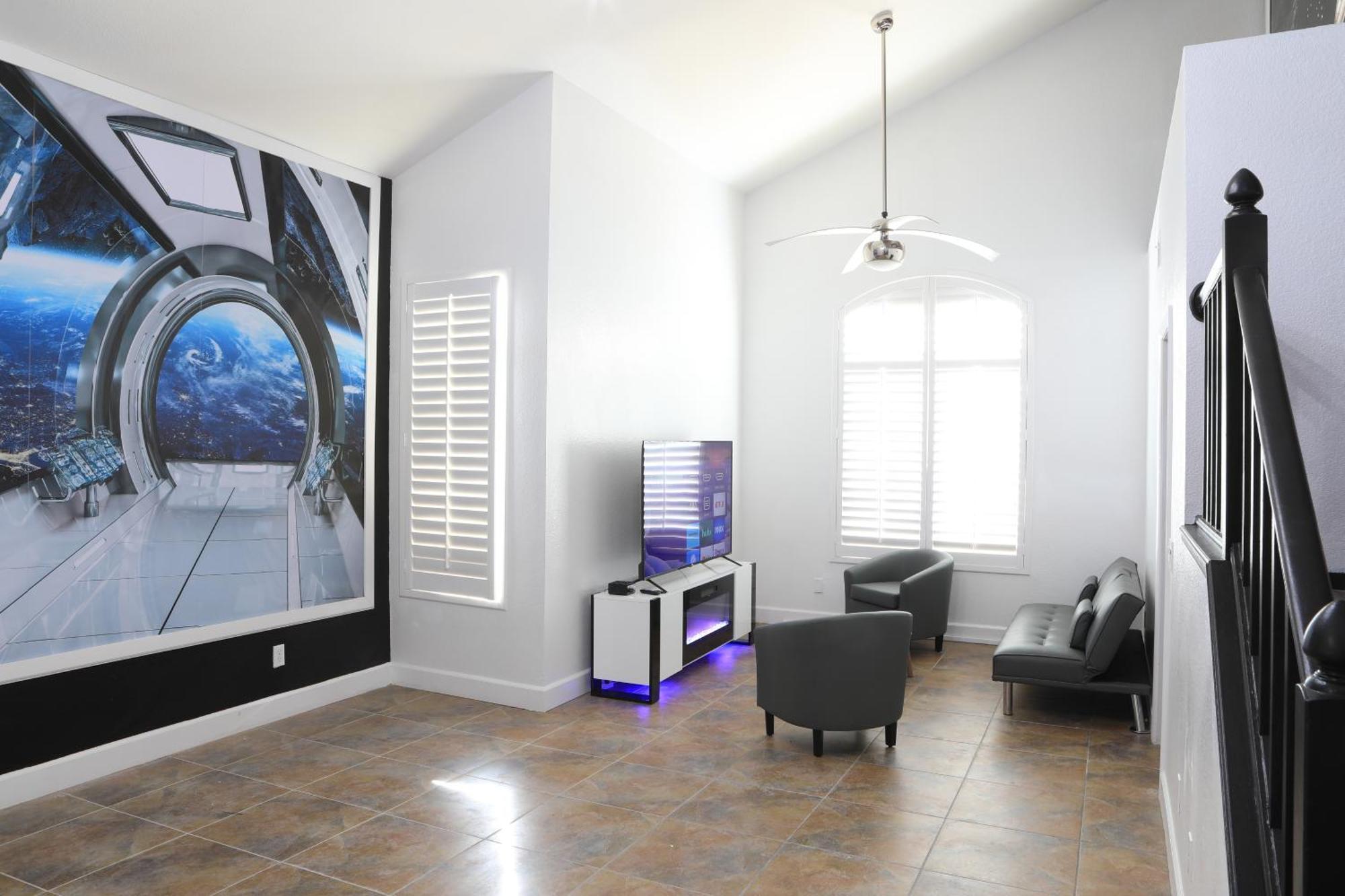 Comfy Expansive Home - Near The Strip - Heated Pool Лас-Вегас Экстерьер фото