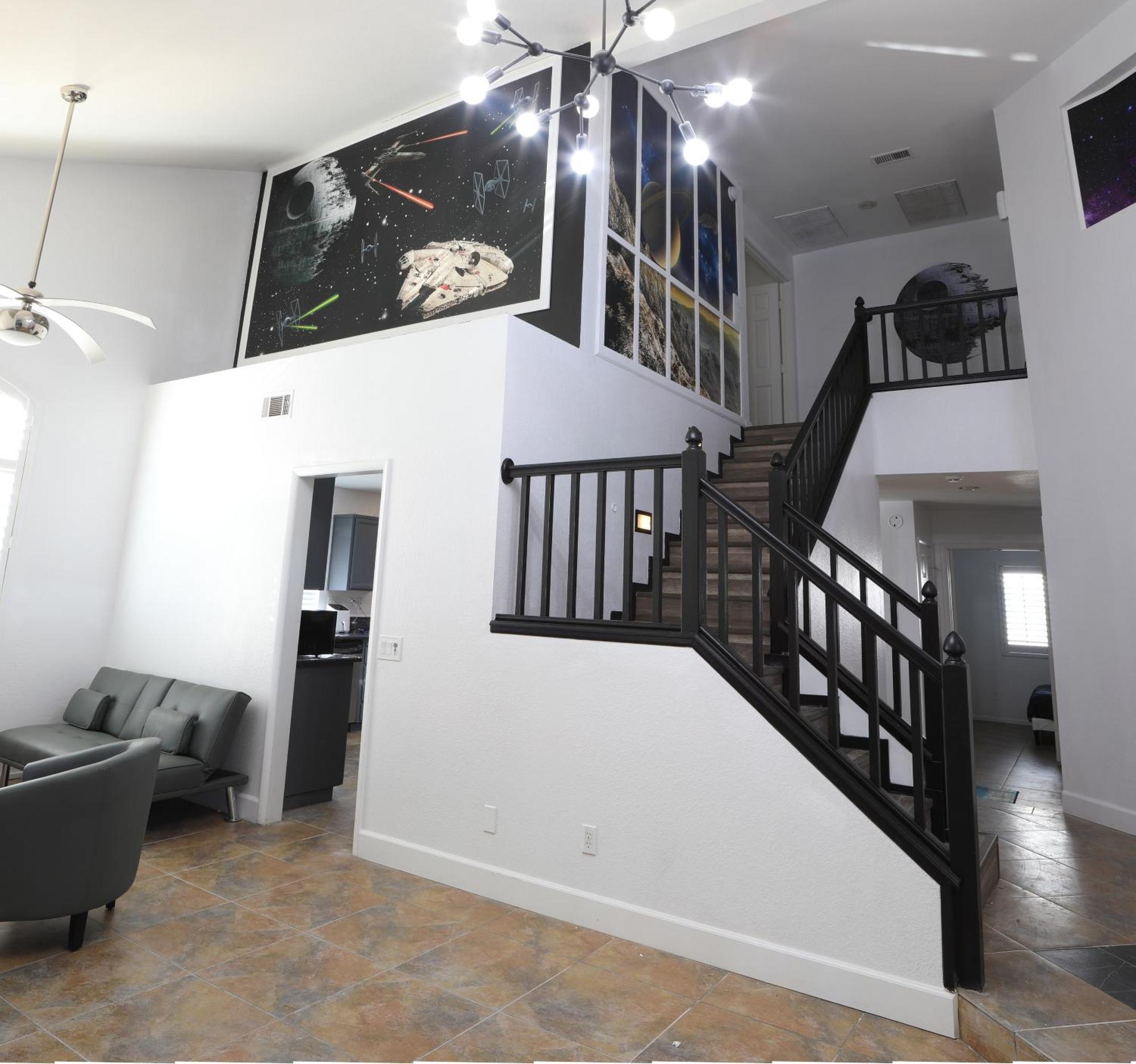 Comfy Expansive Home - Near The Strip - Heated Pool Лас-Вегас Экстерьер фото