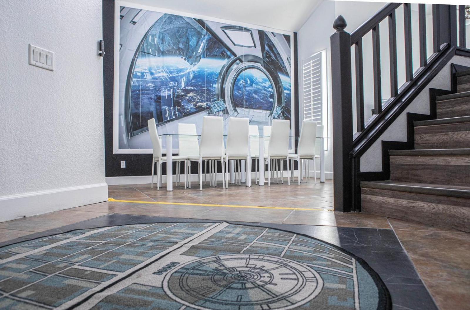 Comfy Expansive Home - Near The Strip - Heated Pool Лас-Вегас Экстерьер фото